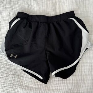 Under Armor girls shorts